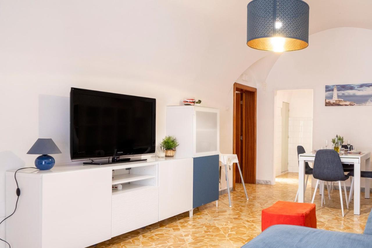 Vico II Terrace Apartment A Step From Piazza Roma Martina Franca Esterno foto